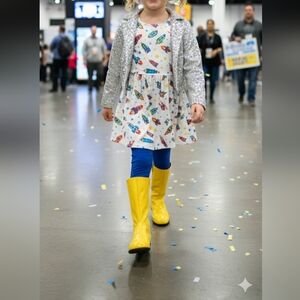Yellow girls Boots
